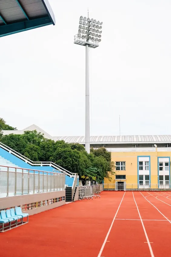 Dotare sală sportivă și echipamente de întreținere